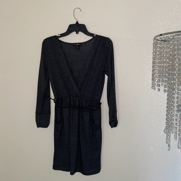 Delicious Los Angeles Long Sleeved Grey Dress with Elastic Waist & Pockets - Picture 7 of 12